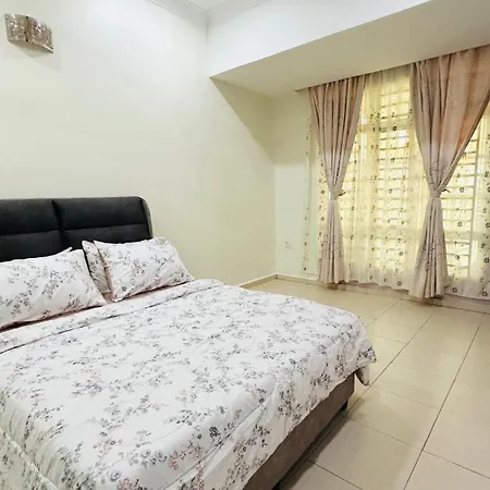 Homestay Alyna Tangkak Luaran gambar